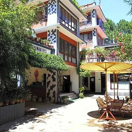 Green Hotel