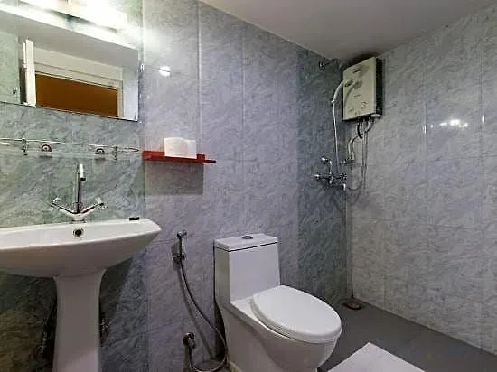 Green Hotel 2*