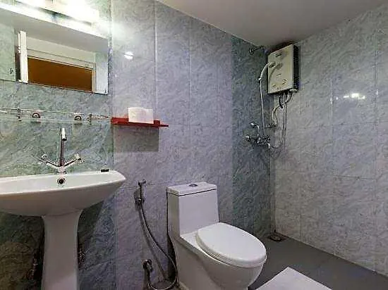 Hotel Green Hotel 2*